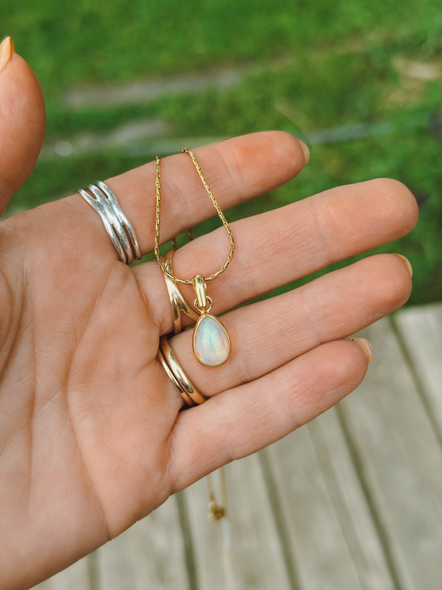 18k Gold Ethiopian Opal Necklace