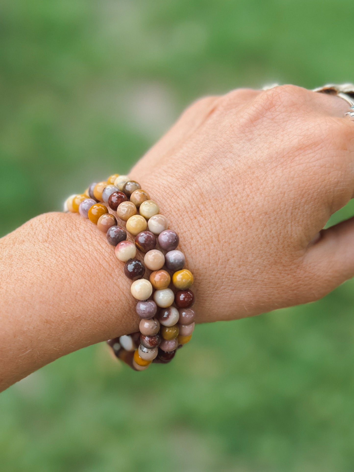 Mookaite Jasper Stretch Bracelet – 6mm Beads
