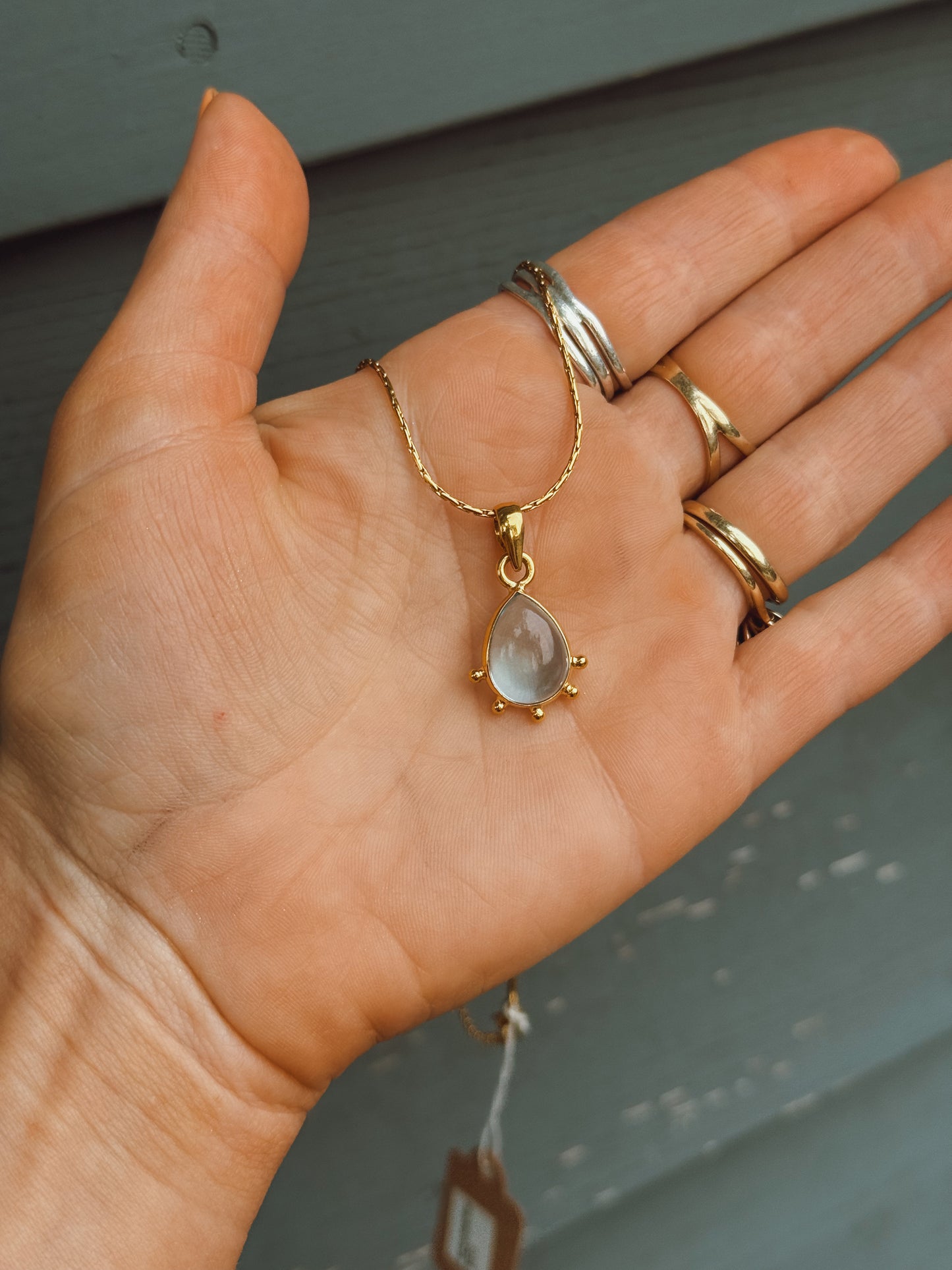 Aquamarine Teardrop Necklace – 18k Gold