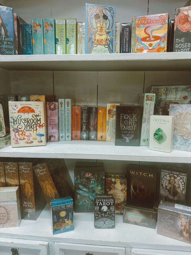 Tarot & Oracle Cards