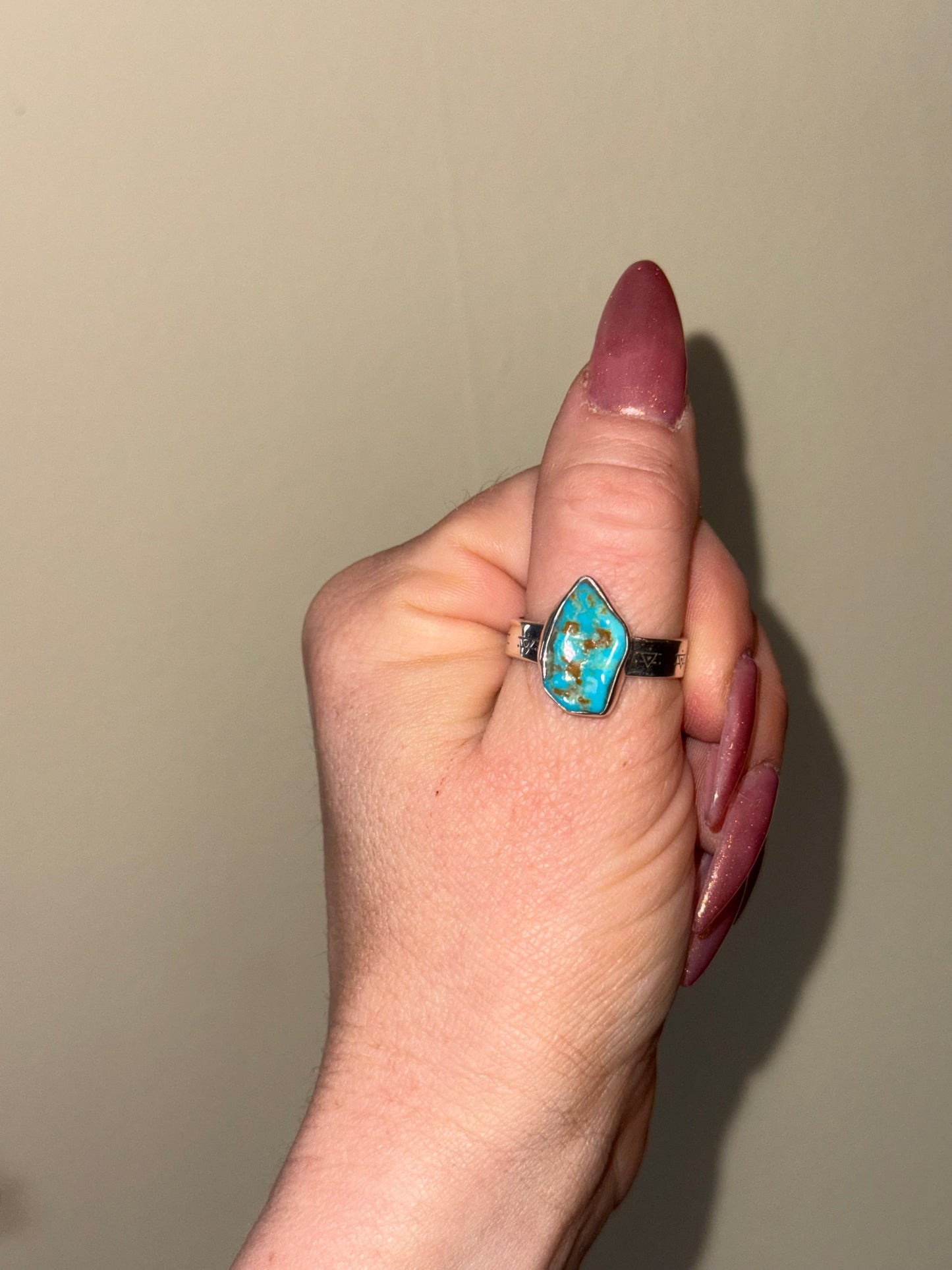 Turquoise Sterling silver ring with stamped band 10 1/4