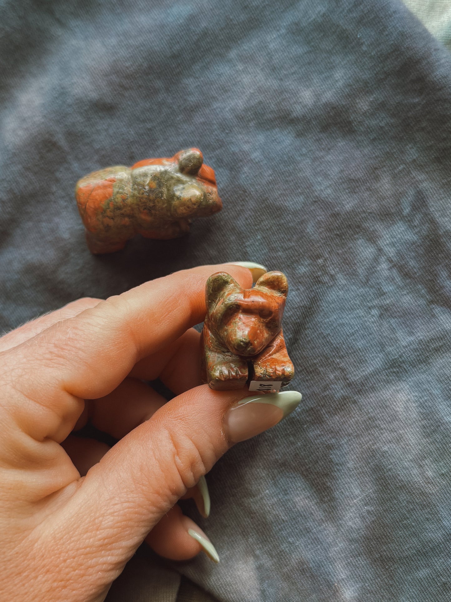 Unakite Bear carving stone