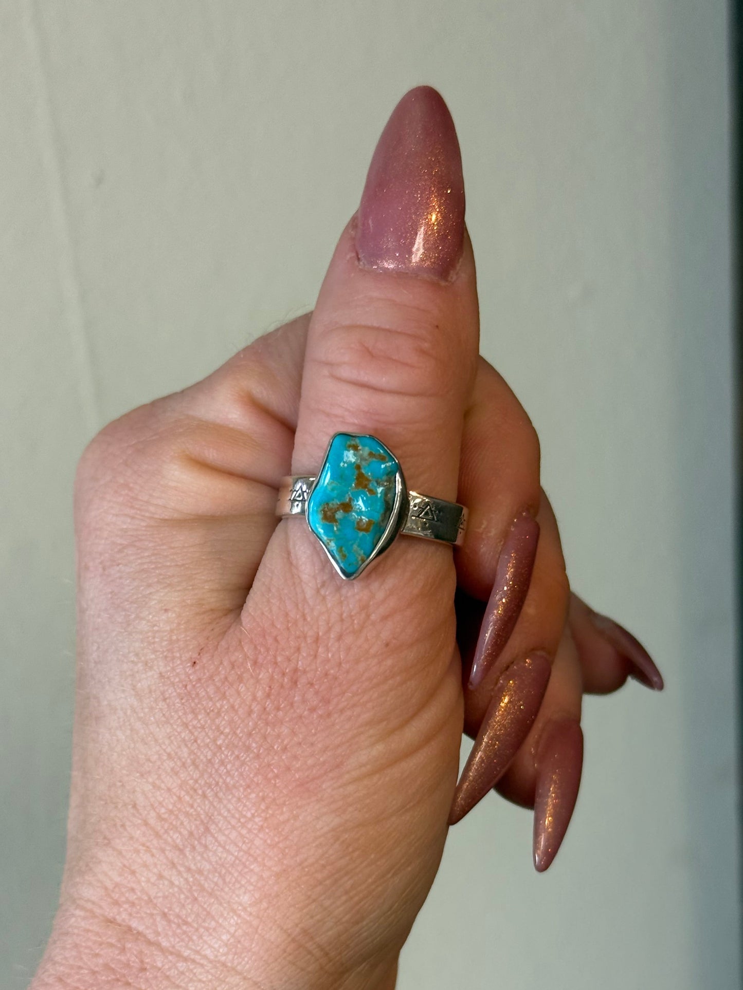 Turquoise Sterling silver ring with stamped band 10 1/4