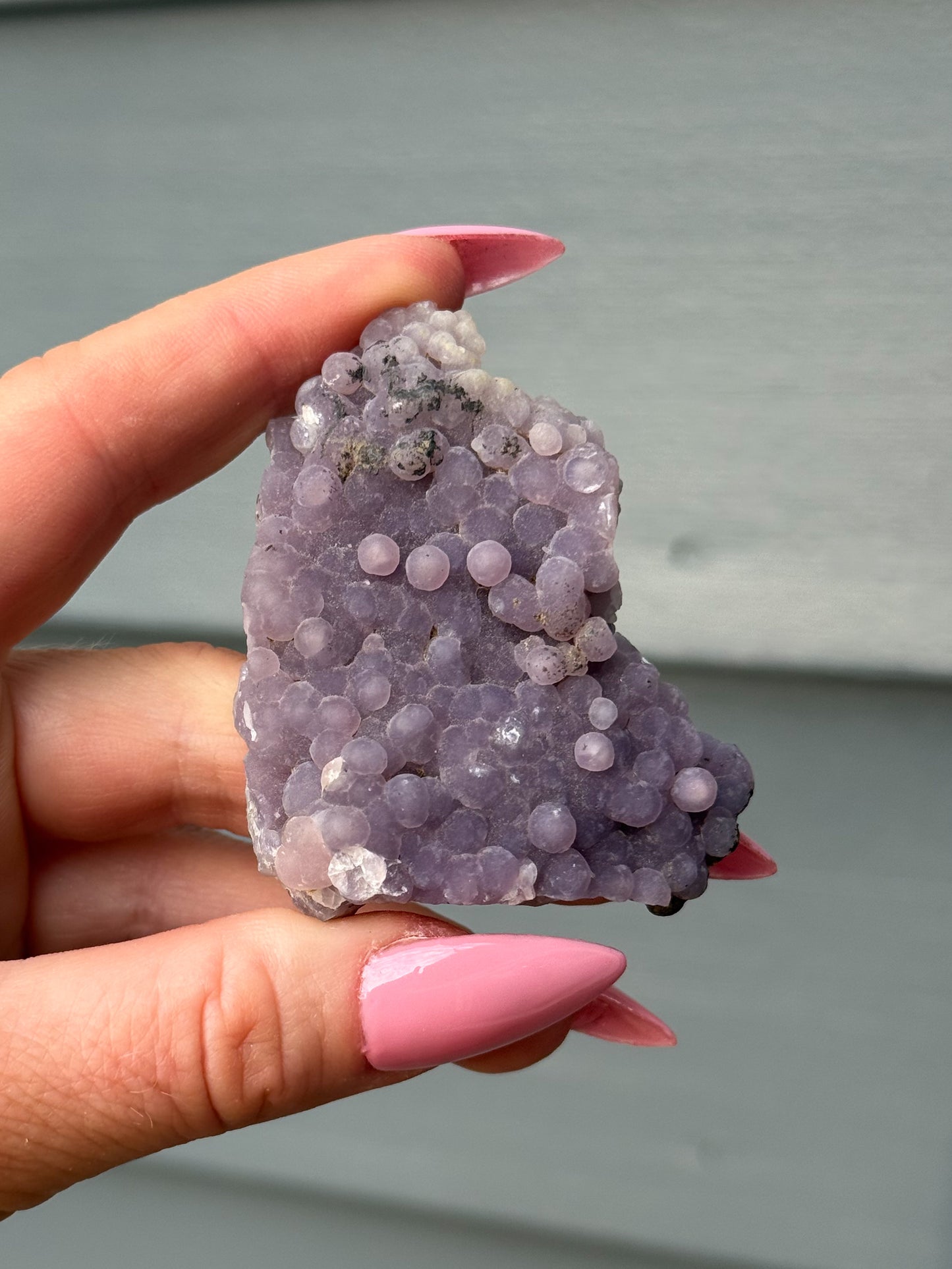 Grape Chalcedony (D)
