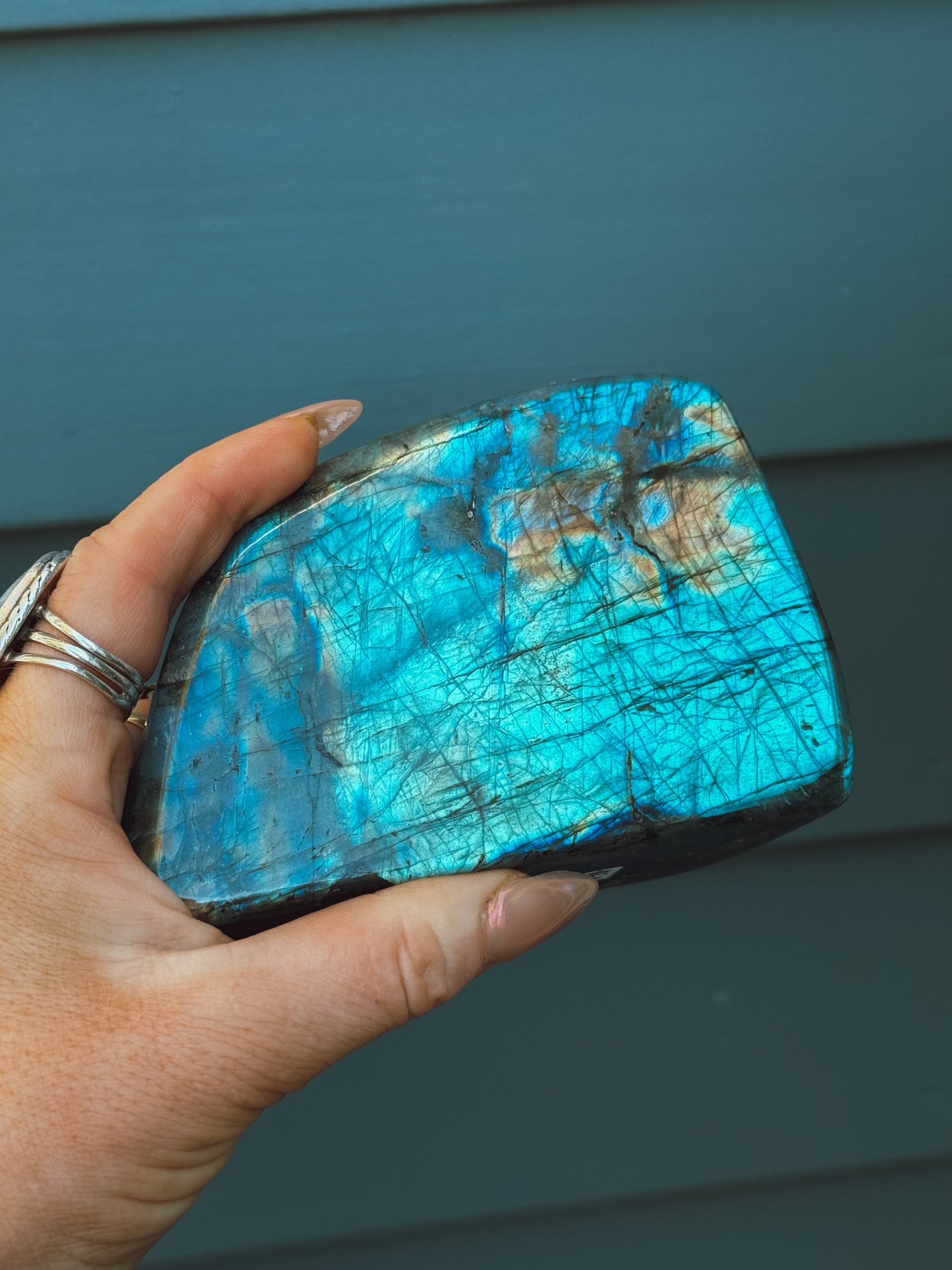 Labradorite Standing Freeform – Medium