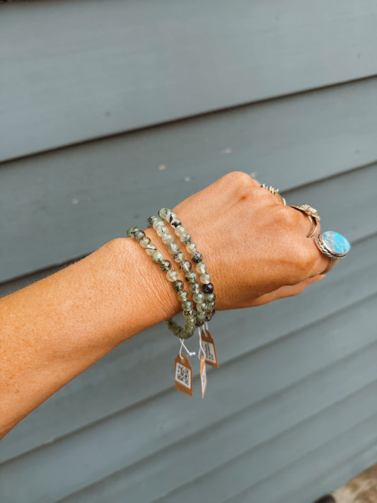 Prehnite with Epidote Stretch Bracelet – 6mm Beads