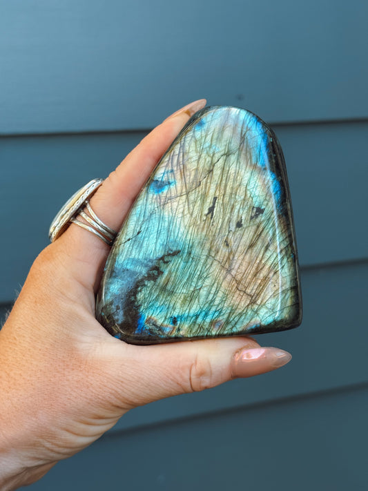 Labradorite Standing Freeform – Small