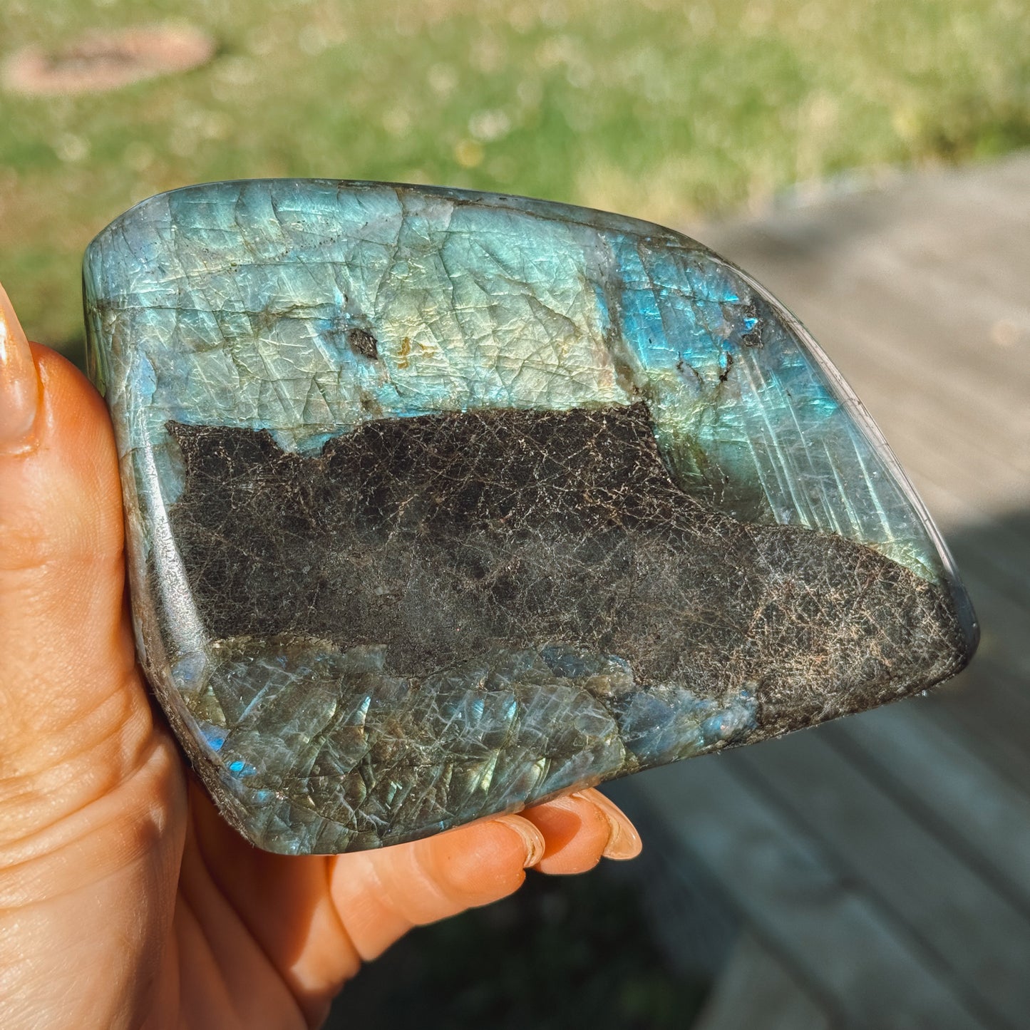 Labradorite Standing Freeform – Medium
