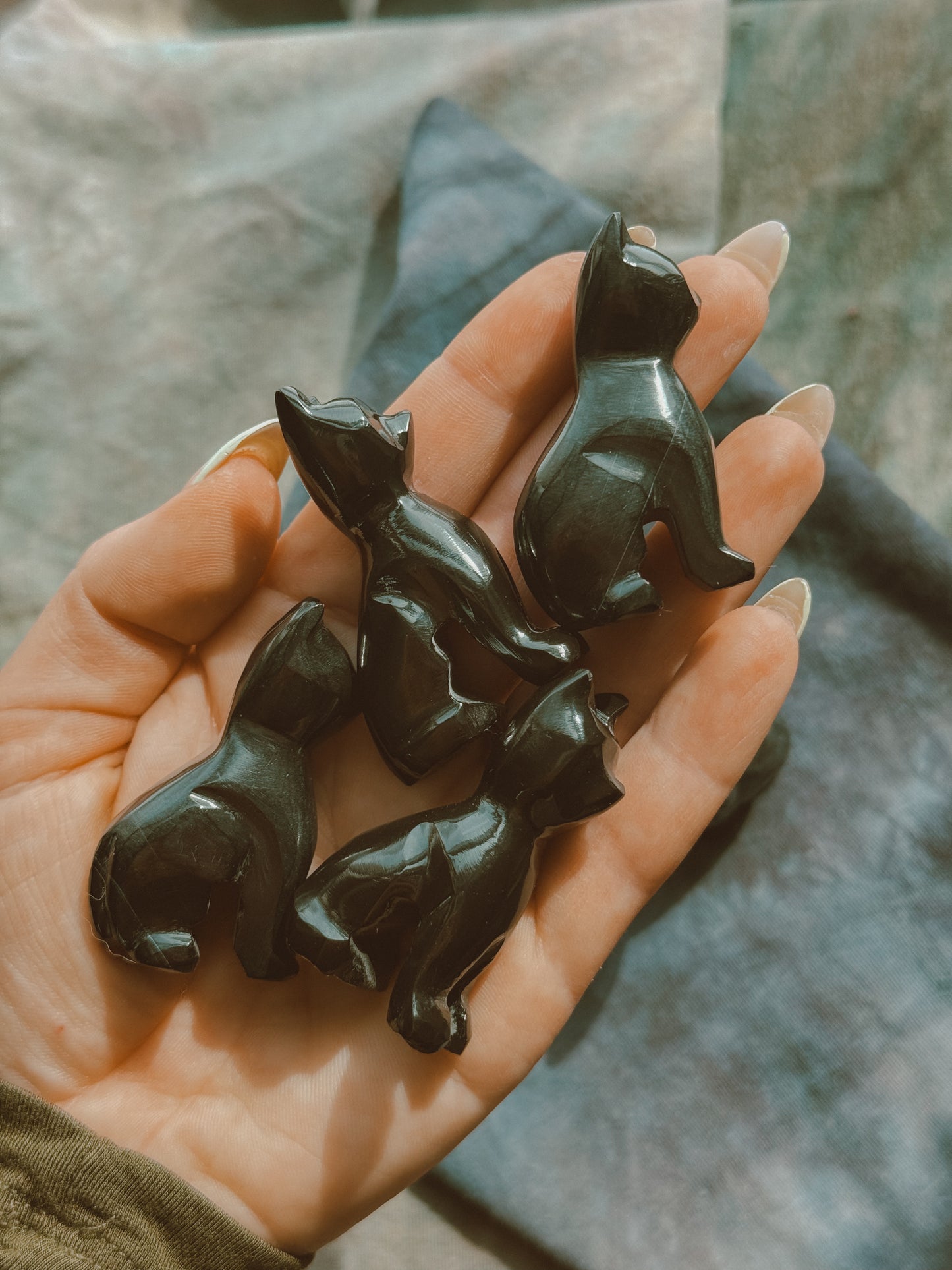 Black Cat Onyx stone carving