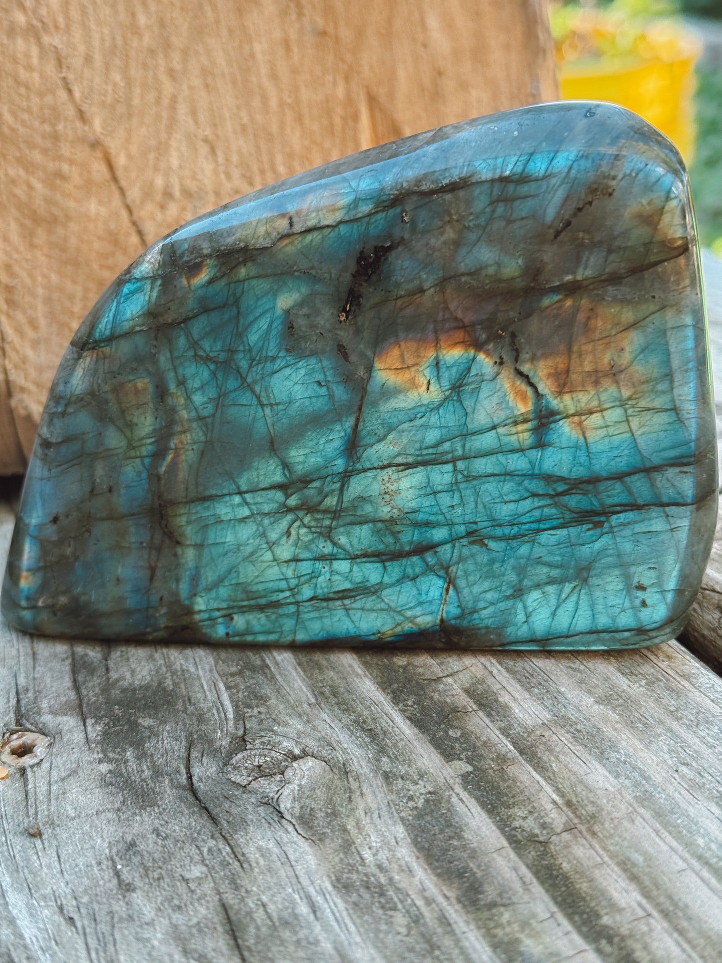 Labradorite Standing Freeform – Medium