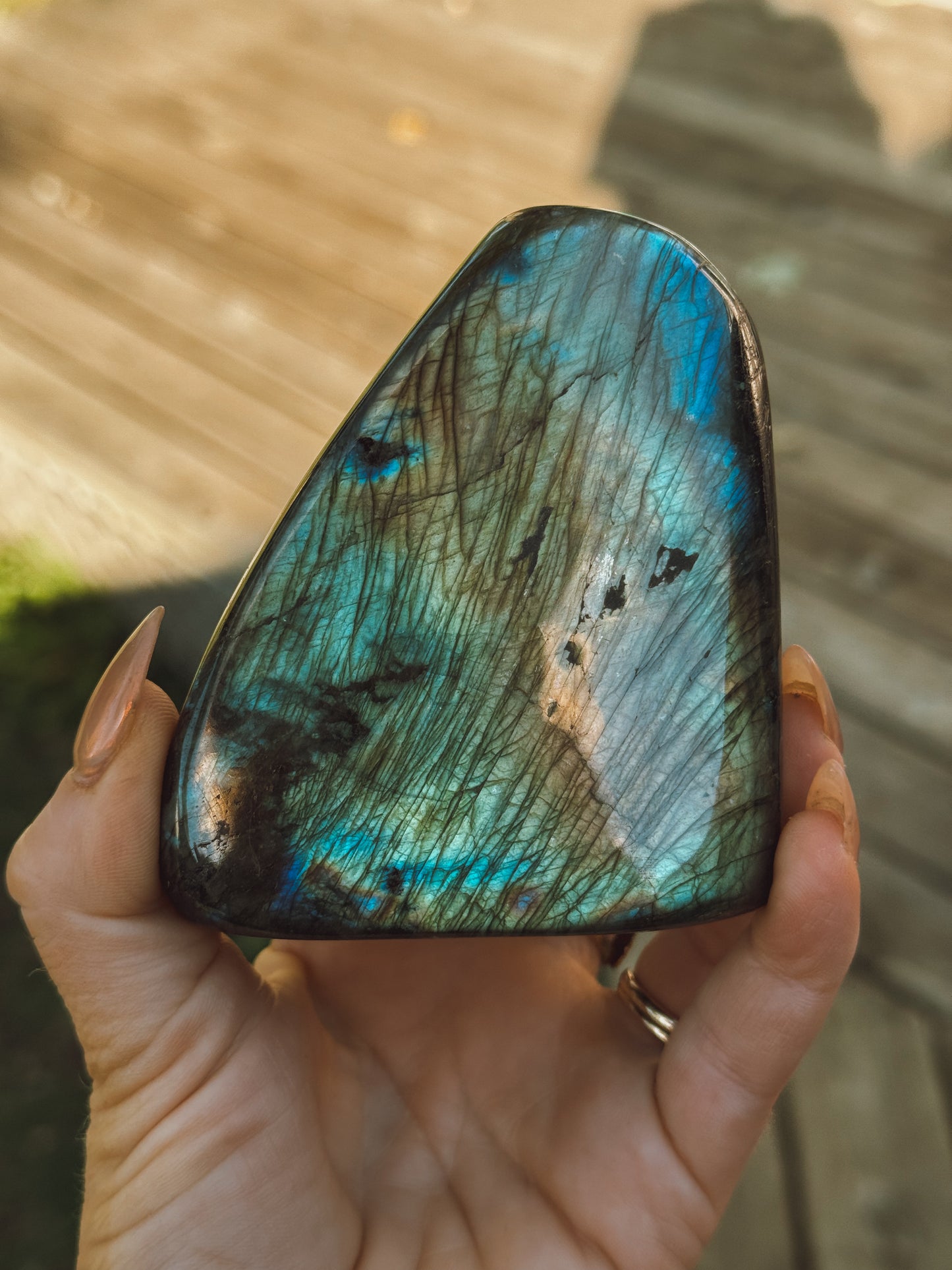 Labradorite Standing Freeform – Small