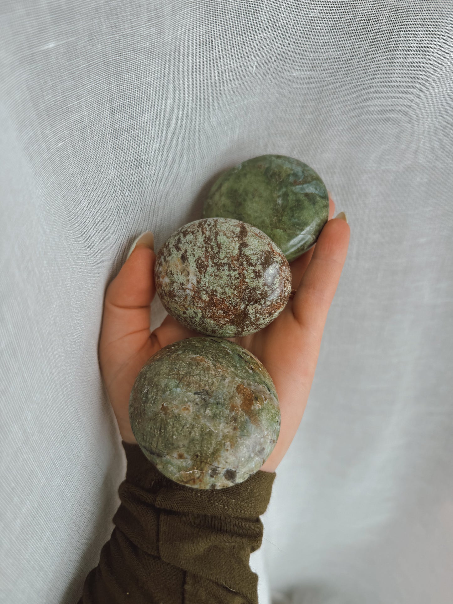Chrysoprase Palm stone