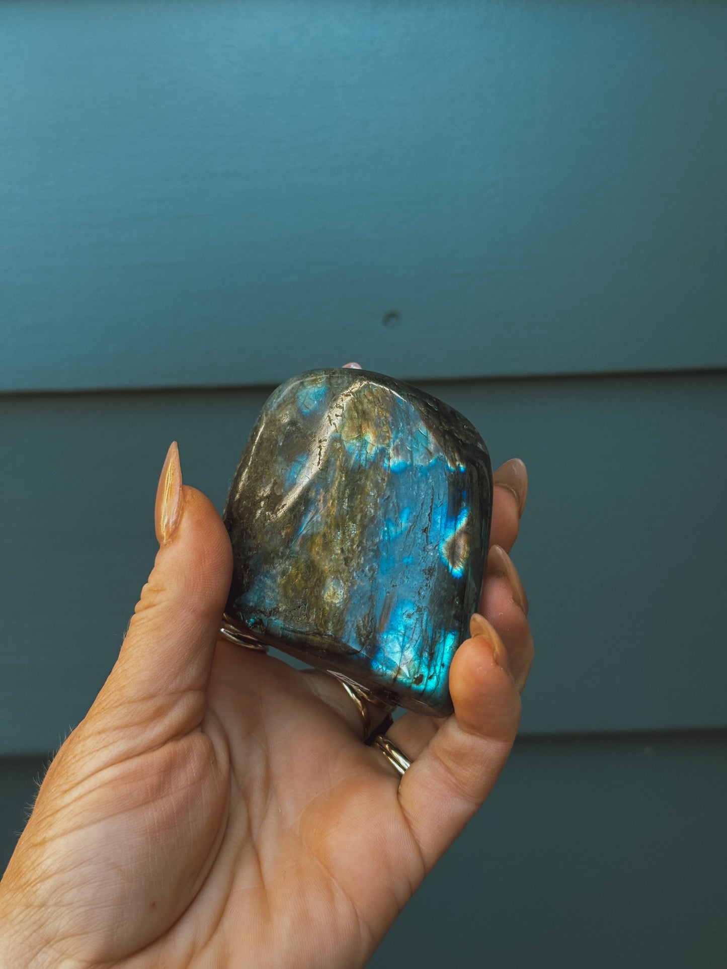 Labradorite Standing Freeform – Small