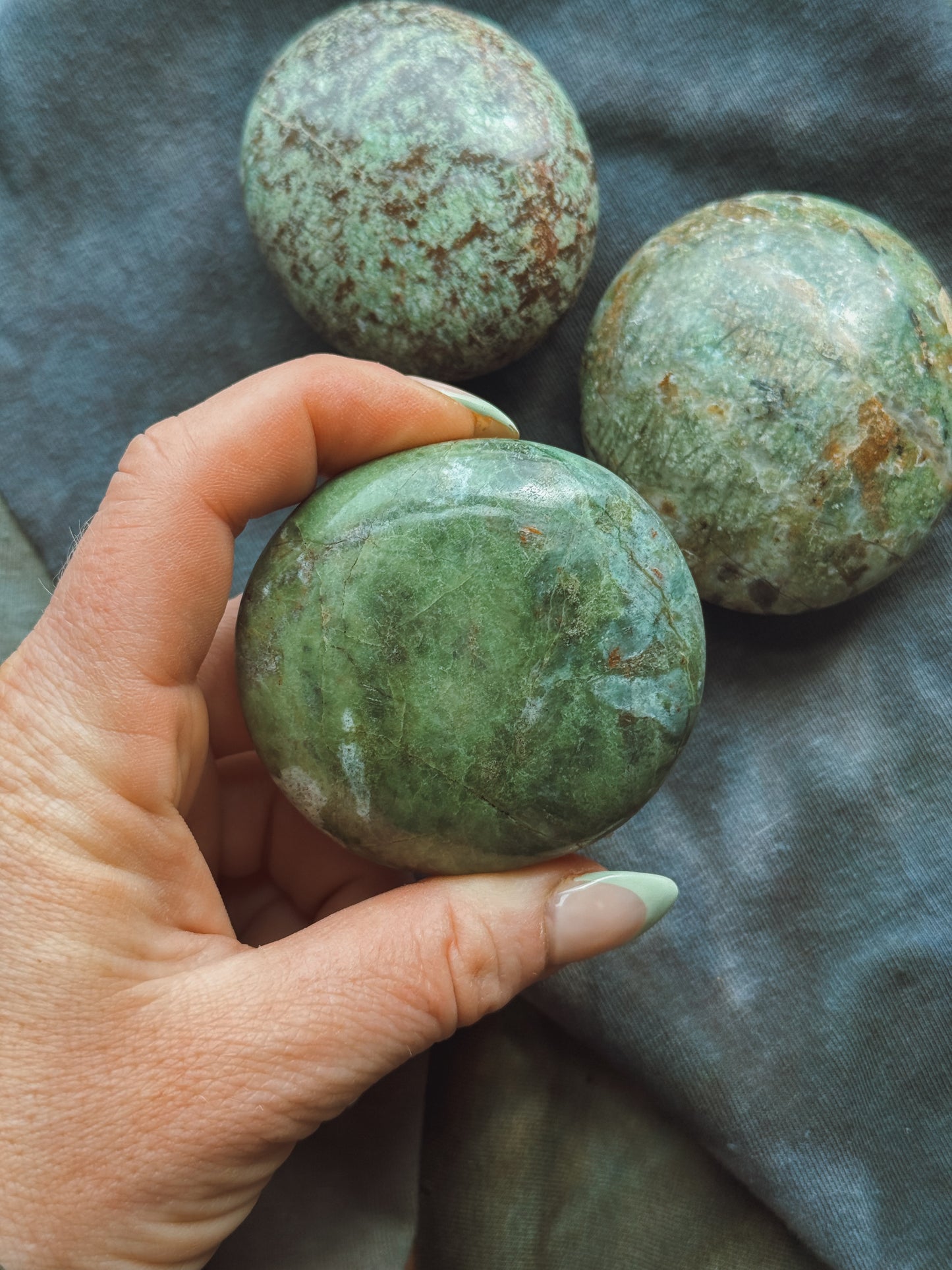 Chrysoprase Palm stone